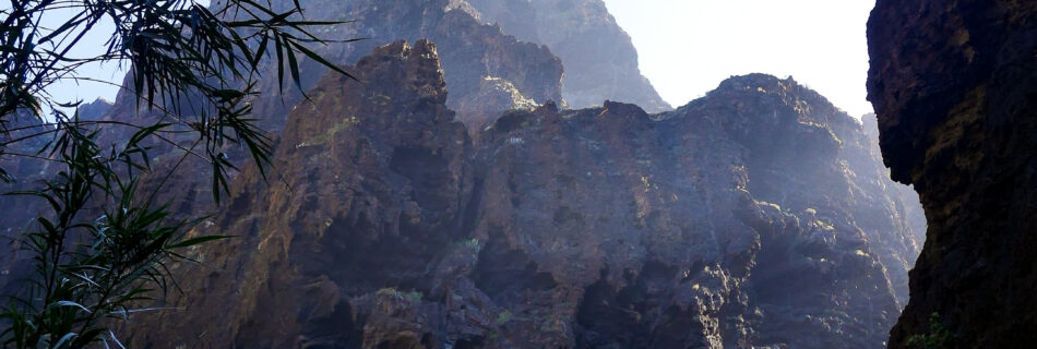 Masca Schlucht Klippen